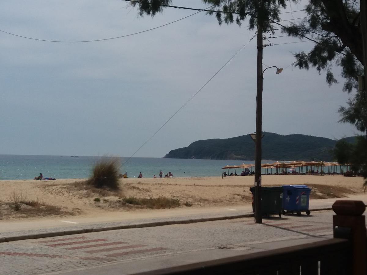 House Kosmas On The Beach Сарті Екстер'єр фото