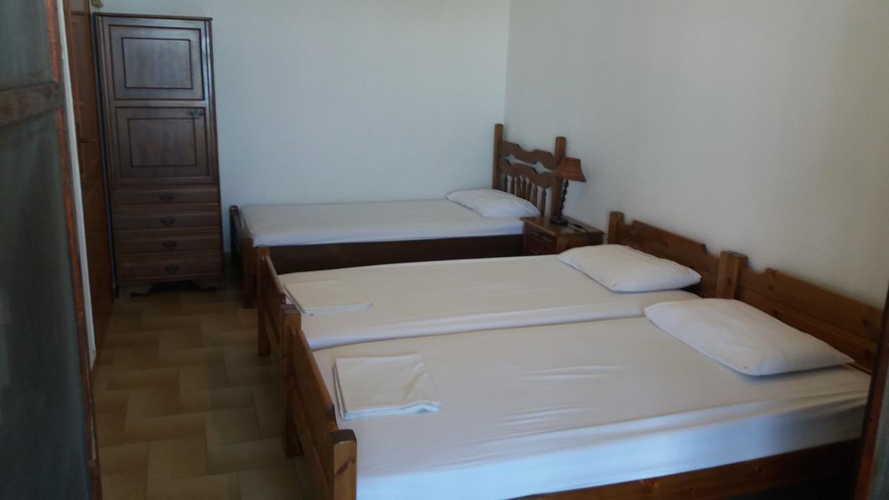 House Kosmas On The Beach Сарті Екстер'єр фото